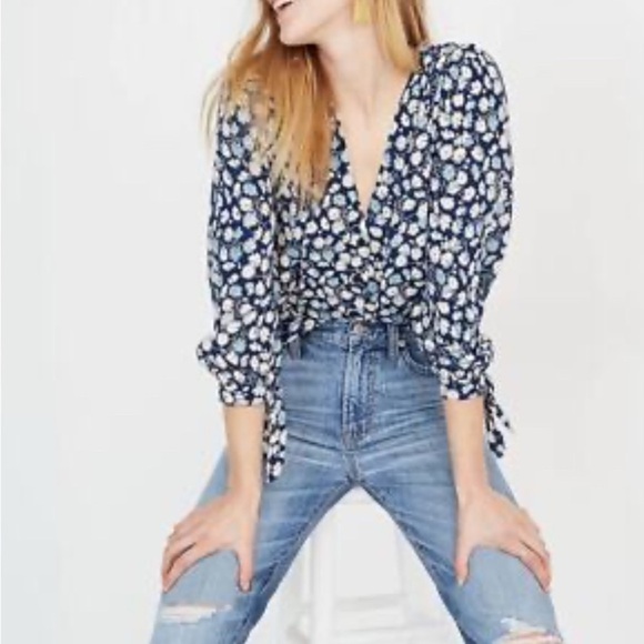 Madewell Tie-Sleeve Button-Down Top in French Floral blue size medium boho - Picture 13 of 14